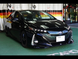 TOYOTA�@�v���E�XPHV�@ZVW52�i2017�N�j�@�Ɂ@RECARO�i���J���j�@SR-7�@GU100H�@�u���E���@����