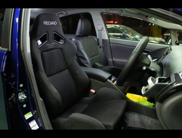 TOYOTA�@�v���E�X30�@�Ɂ@RECARO�i���J���j�@SR-7�@GK100�@BK/BK�@����