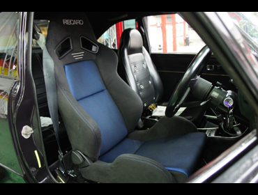 TOYOTA�@�X�v�����^�[�g���m�@TE27�i1973�N�j�@�Ɂ@RECARO�i���J���j�@SR-7�@GK100�@BK/BL�@����