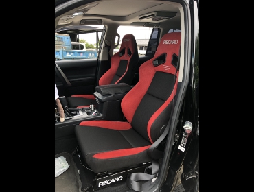 TOYOTA�@�����h�N���[�U�[�v���h150�@�����i2016�N�j�@�Ɂ@RECARO�i���J���j�@SR-7F�@GU100H�@RED�@�V�[�g�q�[�^�[�t���@�~���E�@����