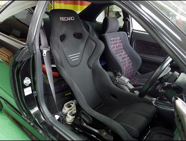 TOYOTA�@���r���@AE111�@�Ɂ@RECARO�i���J���j�@RS-G�@GK�@BK/BK�@����