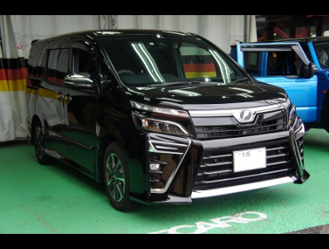 TOYOTA�@VOXY�@ZRR80W�@�Ɂ@RECARO�i���J���j�@SR-7�@GK100�@BK/BK�@�A�[�����X�g�t���@����
