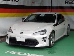 TOYOTA�@86�@ZN6�i2017�N�j�@�Ɂ@RECARO�i���J���j�@SR-6�@GK100S�@BK/SIL�@����