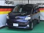 TOYOTA VOXY 70(2010年) に RECARO(レカロ) エルゴメドMV BK 装着