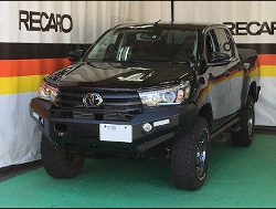 TOYOTA�@�n�C���b�N�X�@GUN125�i2017�N�j�@�Ɂ@RECARO�i���J���j�@SR-7F�@GU100�@�u���E���@�~���E�@����