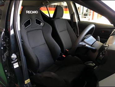 TOYOTA�@�A�N�A�@�Ɂ@RECARO�i���J���j�@SR-7�@KK100�@BK�@����