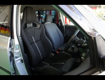 TOYOTA�@�v���{�b�N�X�@NCP59G�i2006�N�j�@�Ɂ@RECARO�i���J���j�@�X�|�[�c�X�^�[�@GK100H�@BK�@����