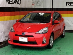 TOYOTA�@�A�N�A�@�Ɂ@RECARO�i���J���j�@SR-7F�@GK100�@BK/RED�@�V�[�g�q�[�^�[�t���@����