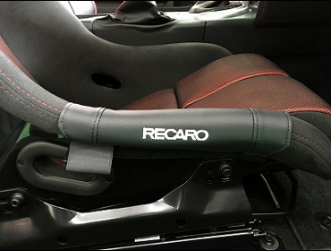 TOYOTA�@86�@�Ɂ@RECARO�i���J���j�@RS-G�@GK�@BK/RED�@����