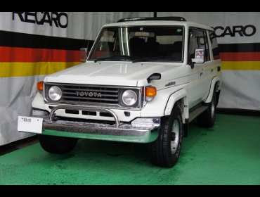 TOYOTA�@�����h�N���[�U�[70�@MT�ԁ@�V�[�g�T�X�y���V�����L�ԁ@�Ɂ@RECARO�i���J���j�@�G���S���hD�@BK�@����