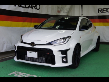 TOYOTA�@GR�����X�@GXPA16�i2020�N�j�@�Ɂ@RECARO�i���J���j�@SR-7�@GU100H�@BK�@�V�[�g�q�[�^�[�t���@����