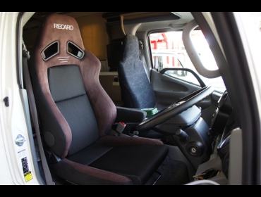 TOYOTA�@�J�����[�h�@KDY281���@�Ɂ@RECARO�i���J���j�@SR-7F�@GU100�@�u���E���@�A�[�����X�g�t���@����