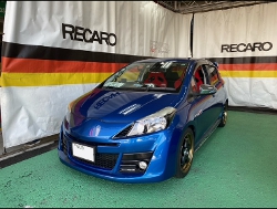 TOYOTA�@���B�b�c�@NCP131�i2015�N�j�@�Ɂ@RECARO�i���J���j�@SR-7�@KK100�@RED�@�~���E�@����