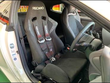 TOYOTA�@GR�����X�@RZ-Highper formamie�@GXPA16�i2020�N�j�@�Ɂ@RECARO�i���J���j�@SR-6�@KK100S�@BK�@����