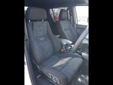 TOYOTA�@�n�C���b�N�X�@GUN125�@�Ɂ@RECARO�i���J���j�@�I���\�y�hAN220HV�@BK�@����