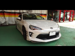 TOYOTA�@86�@ZN6�i2019�N�j�@�Ɂ@RECARO�i���J���j�@SR-7�@GK100�@BK/BK�@����