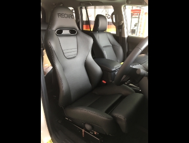 TOYOTA�@�����h�N���[�U�[�E�v���h�@TRJ150W�i2021�N�j�@�Ɂ@RECARO�i���J���j�@�X�|�[�cJC�@BK�@����