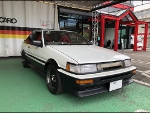 TOYOTA レビン AE86(1987年) に RECARO(レカロ) SR-7F KK100 RED A/R ×左右 装着