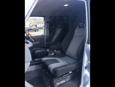 TOYOTA�@�����h�N���[�U�[78�v���h�@KZJ78W�i1994�N�j�@�Ɂ@RECARO�i���J���j�@LX-�e�@�h�m110�@BK�@�A�[�����X�g�t���@�~���E�@����