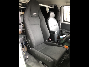 TOYOTA�@�^�E���G�[�X�@S402�@�Ɂ@RECARO�i���J���j�@LX-F�@TR�@NN�@BK�@����