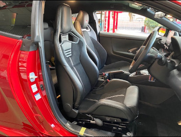 TOYOTA�@GR�����X�@GXPA16�i2021�N�j�@�Ɂ@RECARO�i���J���j�@�X�|�[�c�X�^�[�@CL210H�@BK�@����