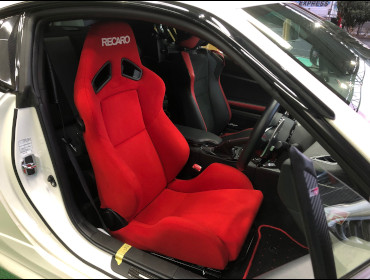 TOYOTA�@86�@ZN6�i2018�N�j�@�Ɂ@RECARO�i���J���j�@SR-7�@KK100�@RED�@����