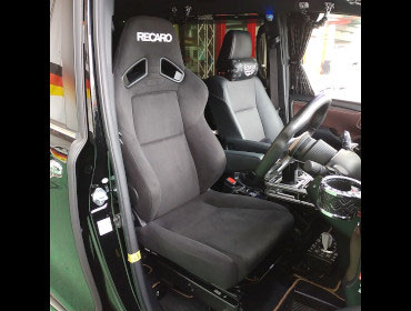 TOYOTA�@�G�X�N�@�C�A�@3ZR�@�Ɂ@RECARO�i���J���j�@SR-7F�@KK100�@BK�@����