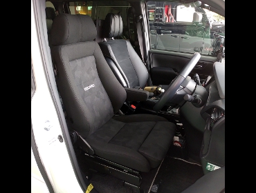 TOYOTA�@���H�N�V�[�@2RR80W�i2020�N�j�@�Ɂ@RECARO�i���J���j�@�G���S���hMV�@BK�@����