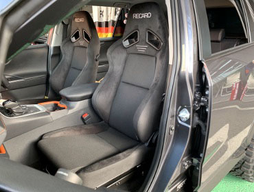 TOYOTA�@RAV4�@MXAA54�i2019�N�j�@�Ɂ@RECARO�i���J���j�@SR-7F�@GU100H�@BK�@�~���E�@����