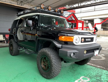 TOYOTA�@FJ�N���[�U�[�@GS15W�i2014�N�j�@�Ɂ@RECARO�i���J���j�@SR-7F�@GU100�@�u���E���@����