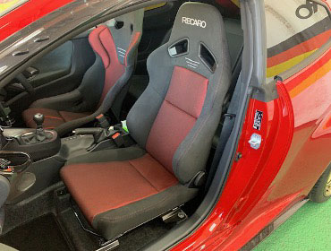 TOYOTA�@GR�����X�@GXPA16�i2023�N�j�@�Ɂ@RECARO�i���J���j�@RS-G GK BK/RED�@�V�[�g�q�[�^�[�t���@���@SR-7F�@GK100�@BK/RED�@�V�[�g�q�[�^�[�t���@����