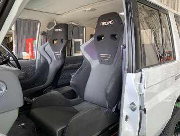 TOYOTA�@�����h�N���[�U�[70�n�i1993�N�j�@�Ɂ@RECARO�i���J���j�@RS-G�@GK�@BK/SIL�@����