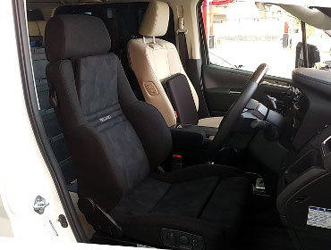 TOYOTA�@�O�����G�[�X�@GDH303W�i2023�N�j�@�Ɂ@RECARO�i���J���j�@�I���\�y�hAN220HV�@BK�@����