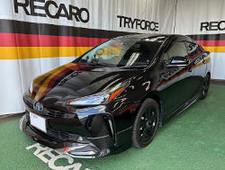 TOYOTA�@�v���E�X�@ZVW51�i2020�N�j�@�Ɂ@RECARO�i���J���j�@SR-7F�@GU100H�@BK�@�V�[�g�q�[�^�[�t���@����