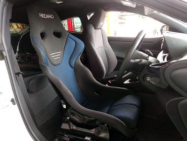 TOYOTA�@GR�����X�@GXPA16�i2023�N�j�@�Ɂ@RECARO�i���J���j�@RS-G�@GK�@BK/Blue�@����