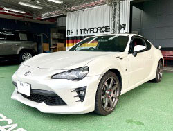 TOYOTA�@86�@ZN6�i2018�N�j�@�Ɂ@RECARO�i���J���j�@TS-G�@GK�@BK/BK�@����