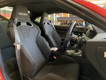 TOYOTA�@86�@ZN6�i2019�N�j�@�Ɂ@RECARO�i���J���j�@SR-S�@BK100�@BK/SIL�@���@SR-C�@BK100�@BK/SIL�@����