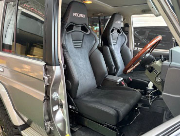 TOYOTA�@�����h�N���[�U�[�@HZJ76�i2000�N�j�@�Ɂ@RECARO�i���J���j�@SR-C�@UT100�@BK/BK�@A/R�@�~���E�@����