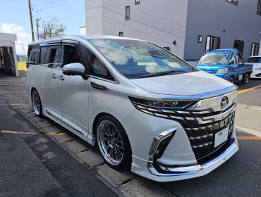 TOYOTA�@�A���t�@�[�h40�@4WD�@AGH45W�i2024�N�j�@�Ɂ@RECARO�i���J���j�@SR-C�@UT100H�@RED�@�V�[�g�q�[�^�[�t���@����