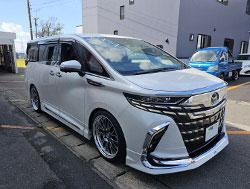 TOYOTA�@�A���t�@�[�h40�@4WD�@AGH45W�i2024�N�j�@�Ɂ@RECARO�i���J���j�@SR-C�@UT100H�@RED�@�V�[�g�q�[�^�[�t���@����