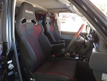 TOYOTA�@�����h�N���[�U�[�@J80�@�Ɂ@RECARO�i���J���j�@SR-C�@BK100�@A/R�@BK/RED�@�A�[�����X�g�t���@�~���E�@����