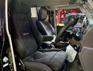 TOYOTA�@�����h�N���[�U�[�@GDJ76W�@�Ɂ@RECARO�i���J���j�@�G���S���hMV�@BK�@�V�[�g�q�[�^�[�t���@����