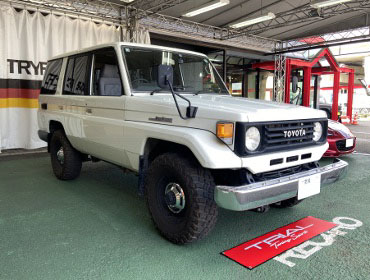TOYOTA�@�����h�N���[�U�[�@PZJ77V�i1992�N�j�@�Ɂ@RECARO�i���J���j�@�G���S���hMV�@�O���C�@����