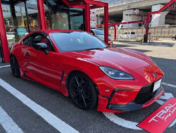TOYOTA�@GR86�@ZN8�i2021�N�j�@�Ɂ@RECARO�i���J���j�@SR-S�@UT100H�@BK/RED�@����