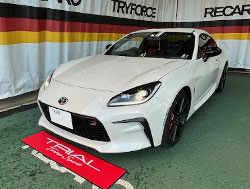 TOYOTA�@GR86�@ZN8�i2024�N�j�@�Ɂ@RECARO�i���J���j�@SR-S�@UT100H�@RED�@�V�[�g�q�[�^�[�t���@����