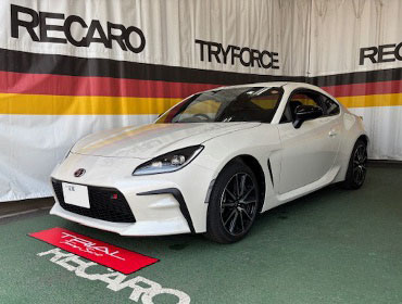 TOYOTA�@GR86�@ZN8�i2024�N�j�Ɂ@RECARO�i���J���j�@RS-G�@�A���J���^�[��Ver.�@����