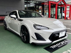 TOYOTA�@86�@ZN6�i2015�N�j�@RECARO�i���J���j�@SR-S�@BK100�@BK/RED�@���@SR-C�@BK100�@BK/RED�@����