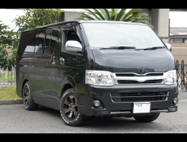 TOYOTA�@�n�C�G�[�X200�n��RECARO�i���J���j�V�[�g����