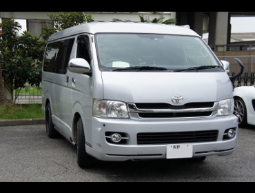 TOYOTA�@�n�C�G�[�X200�n��RECARO�i���J���j�V�[�g����