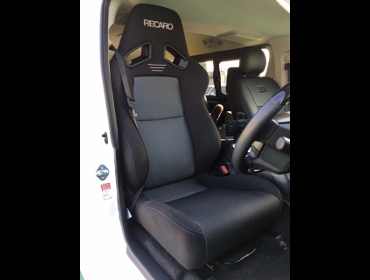 RECARO�i���J���V�[�g�j�@TOYOTA�@���W�A�X�G�[�X�@200�n�i���[S-GL4�^�Ƀ��J���@SR-7F�@GK100H�V�[�g�q�[�^�[�t���@BK/SIL�@�A�[�����X�g�t���@����